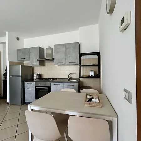 公寓 Dal Palazzetto *